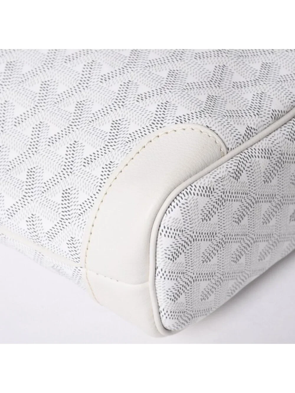 Goyard Limited Handbag Beluga Mini Orange Leather White